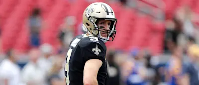 r-nfl-saints-brees-170919.jpg