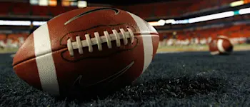r-generic-american-football-nfl-aaf-cfb-ncaaf.jpg