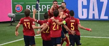 r football spain celebrating 2022