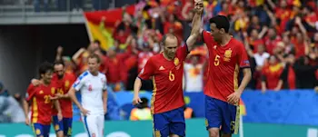 r football spain iniesta