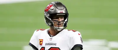 r-nfl-bucs-brady-sad.jpg