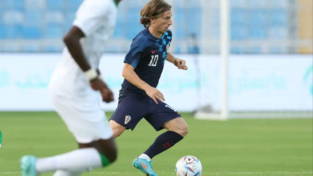 Luka Modric Playing
