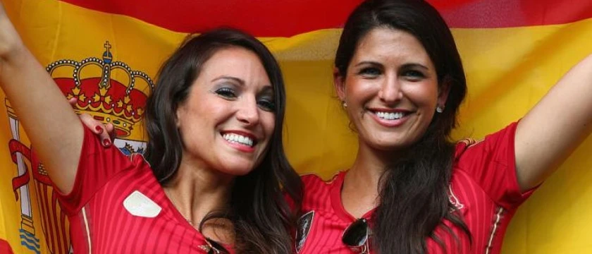 r betfair 27 07 23 spain fans flag