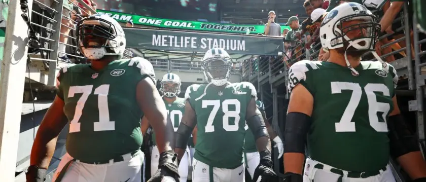 r-nfl-jets-offensive-line-trio.jpg