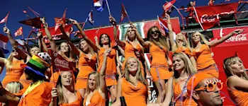 r football netherlands fans