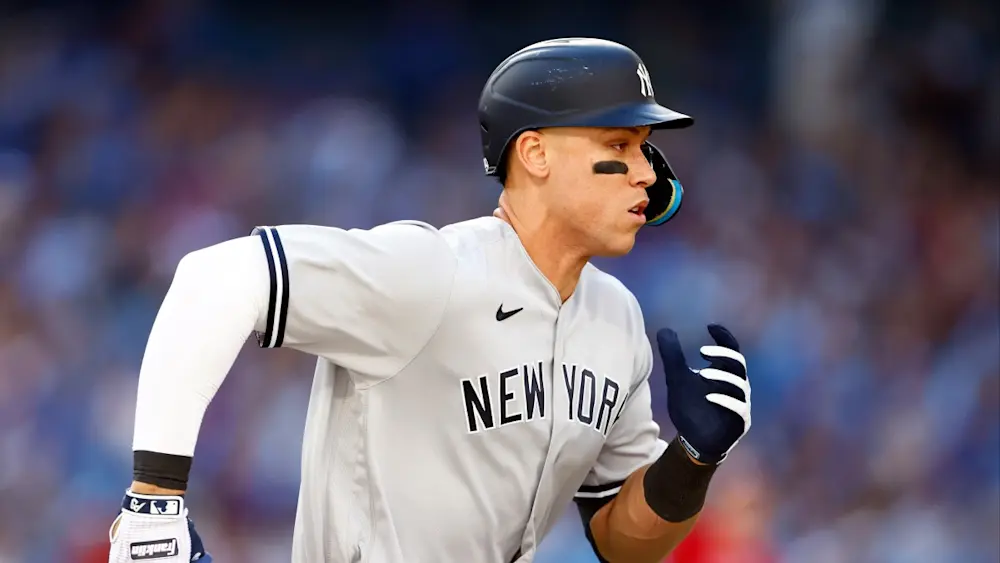 Aaron Judge Yankees Running