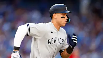 Aaron Judge Yankees Running