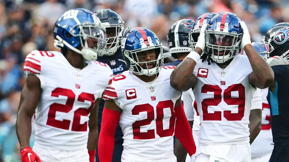 Giants Defense Adoree Jackson, Julian Love, Xavier McKinney