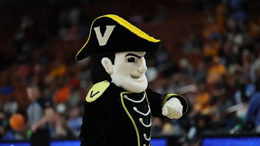 Vanderbilt Basketball Mascot