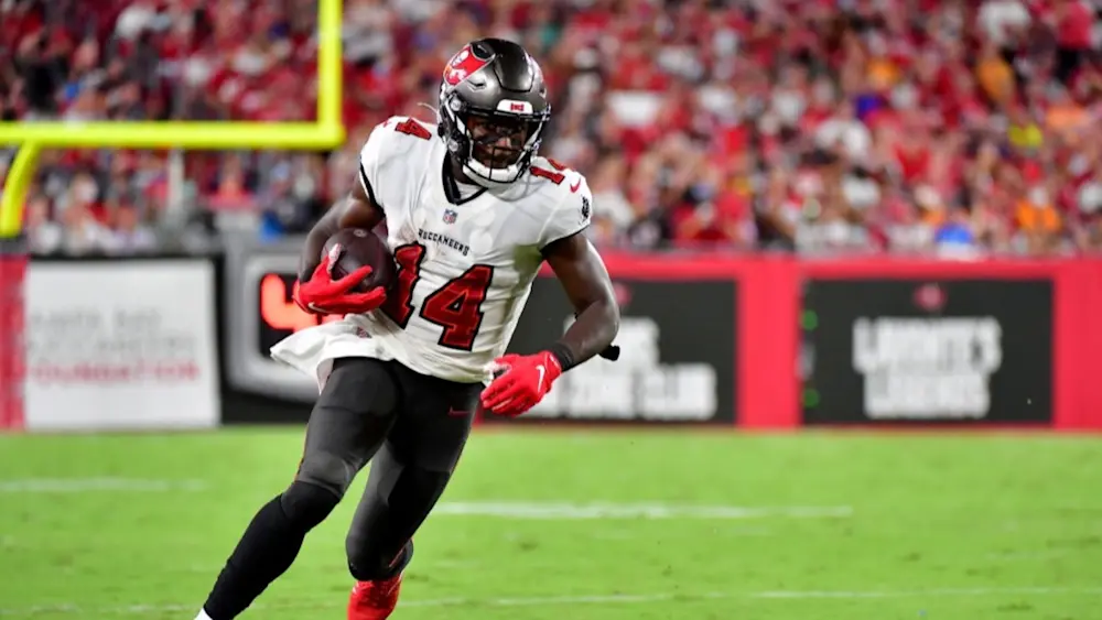Chris Godwin Buccaneers Run after the Catch