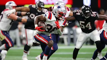 Rhamondre Stevenson Patriots cutback
