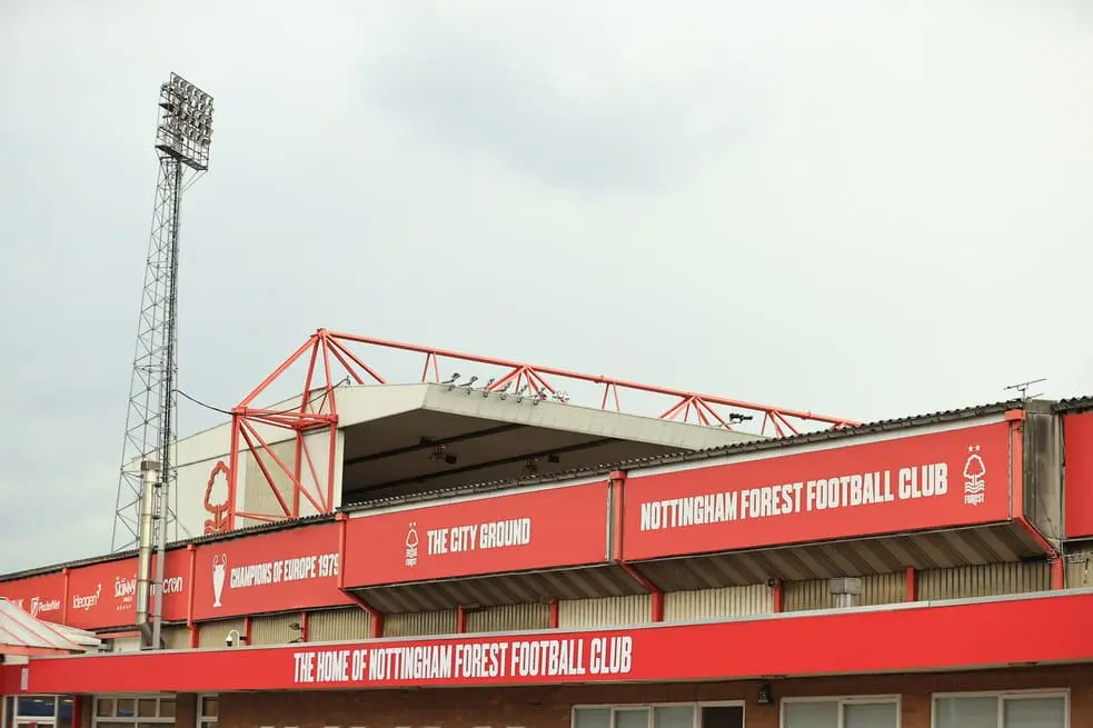 r football nottingham forest stadium