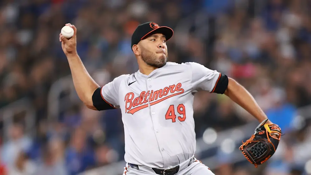 Orioles Albert Suarez