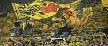 r betfair 14 04 23 dortmund fans