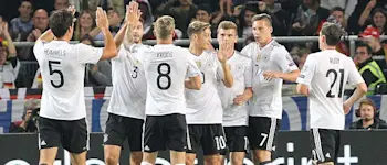 r football germany players celebrating 2017