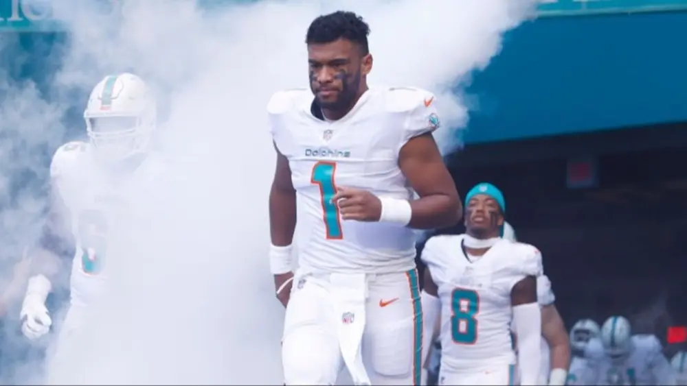 Tua Tagovailoa Dolphins Smoke