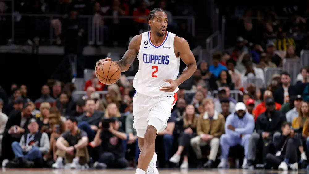Kawhi Leonard Clippers dribbling