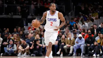 Kawhi Leonard Clippers dribbling