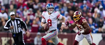 r-nfl-giants-daniel-jones-run-wft-2021.jpg