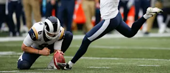 r-nfl-rams-field-goal.jpg
