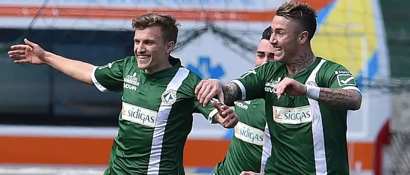 r football serieb avellino new