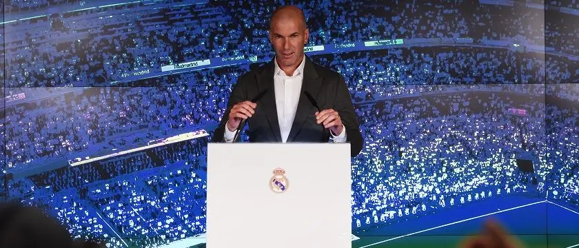 r football real madrid zidane back 19