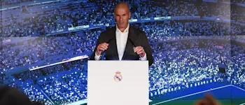 r football real madrid zidane back 19