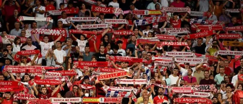 r betfair 29 05 23 sevilla fans europa league