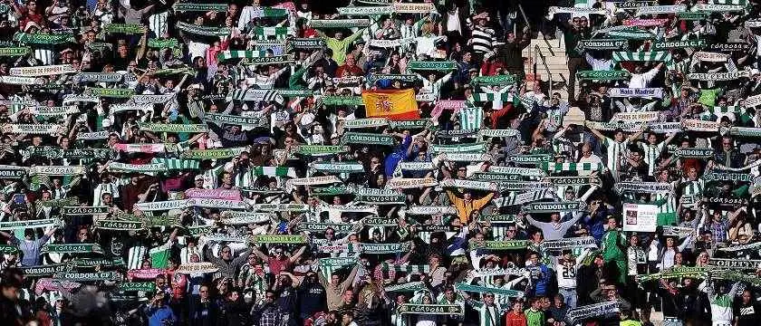 r football cordoba fans