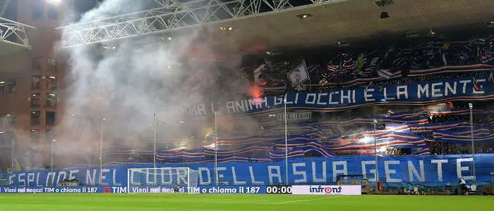 r football sampdoria crowd
