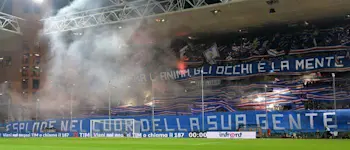 r football sampdoria crowd