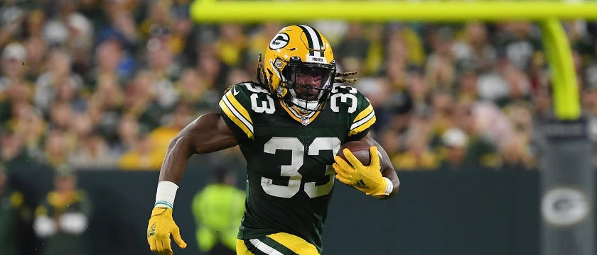 nfl-gb-packers-aaron-jones-2021.jpg