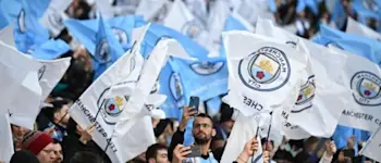 r betfair 15 05 23 man city fans banderas
