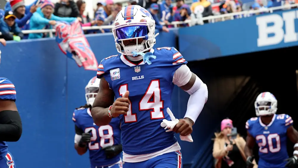 Stefon Diggs Bills out of the tunnel