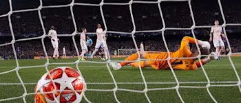 r football man united defeat news