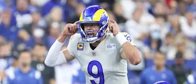 r-nfl-rams-mathew-stafford-2021.jpg