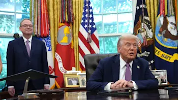 Kevin Hassett Donald Trump 2026