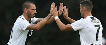 r-football-seriea-bonuccicr7-new.jpg