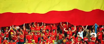 r betfair football 12 11 21 spain fans with flag