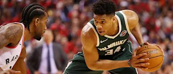 r-nba-2019-bucks-giannis.jpg