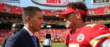 r-nfl-chiefs-mahomes-250919.jpg