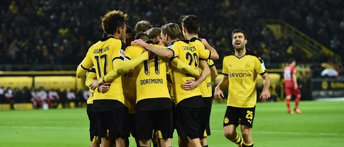 r football bundesliga bvb celebrating