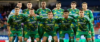 football 2024 spain liga hypermotion zaragoza photo team prematch away
