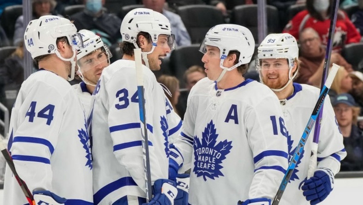 Bruins Vs. Maple Leafs Prediction & Odds: Game 6 Expert Pick For🤕 ...