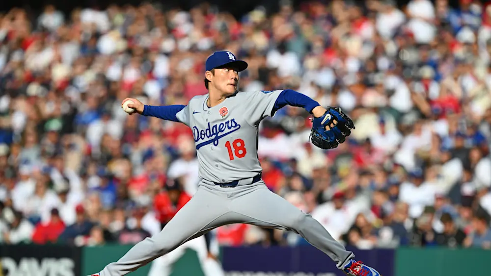 Yoshinobu Yamamoto Los Angeles Dodgers 2025