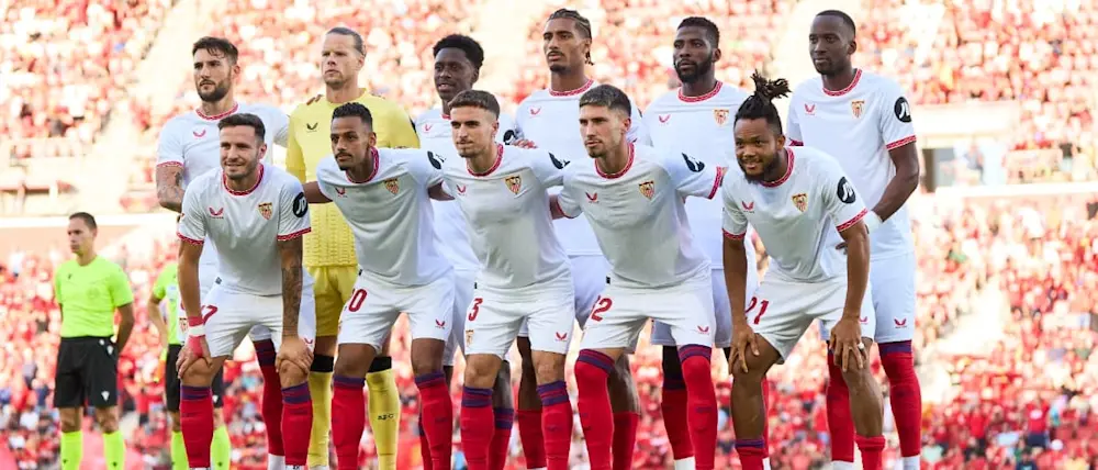 football 2024 laliga sevilla team photo