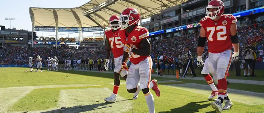 r-nfl-kansas-city-chiefs.jpg