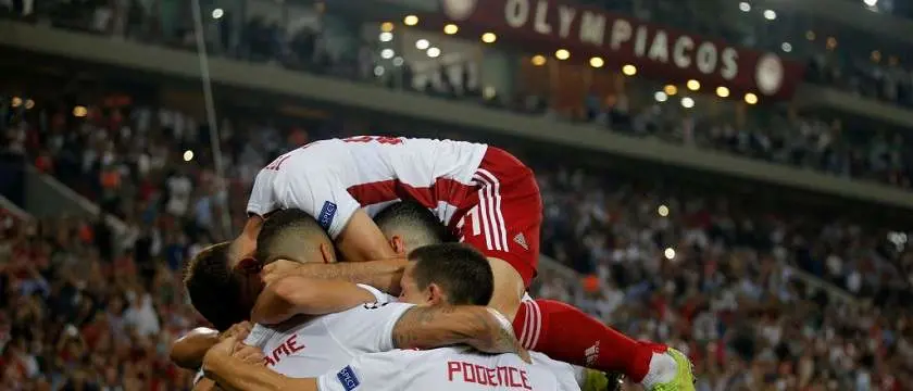 r football campionatogreco olympiacos2