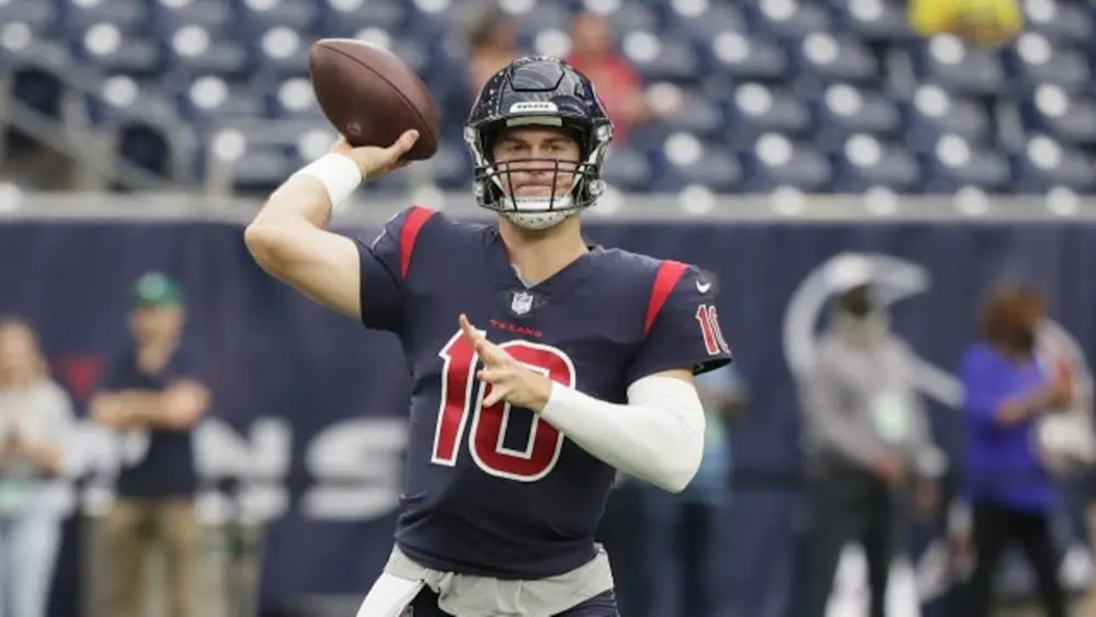 Texans Davis Mills