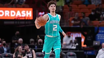 Lamelo Ball Hornets Dribble